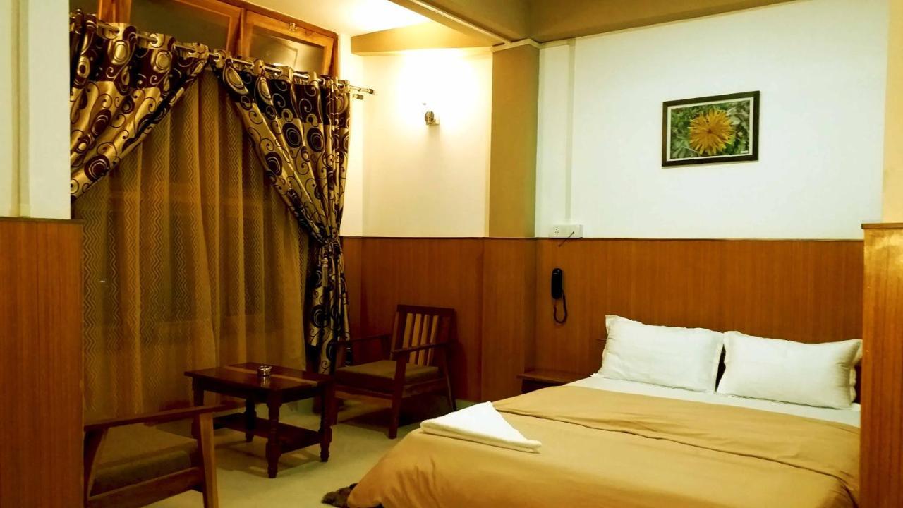 Hotel The Oak Tawang Εξωτερικό φωτογραφία